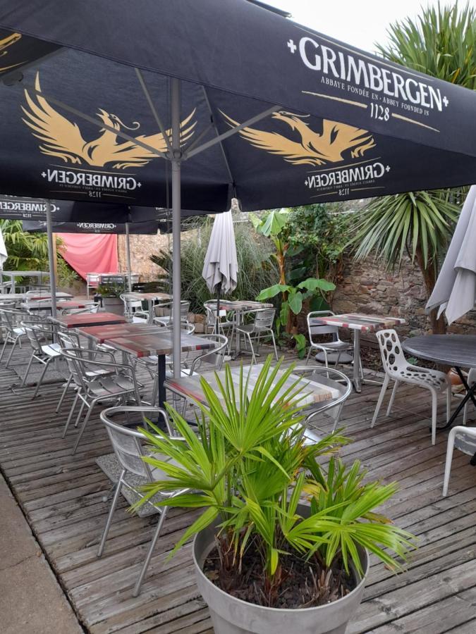 Hotel Les Voyageurs Les Sables-dʼOlonne Esterno foto
